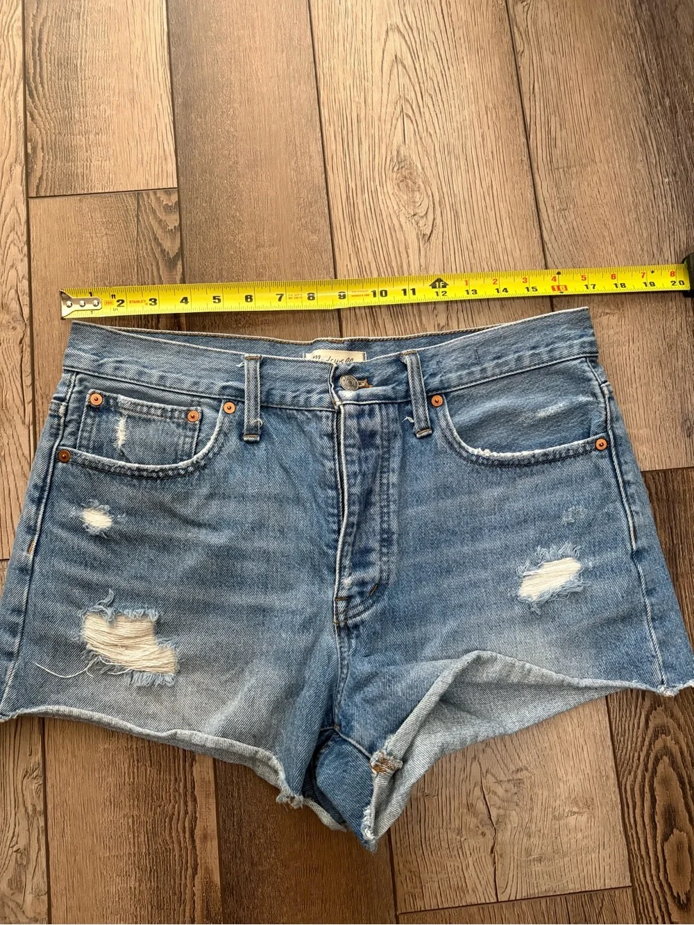 Madewell Relaxed Denim Shorts Homecrest Wash Ripped Size 28